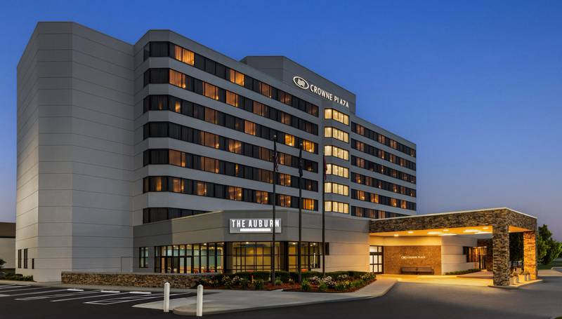 Crowne Plaza – Auburn Hills, MI